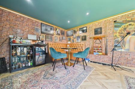 4 bedroom Detached house for sale in Worsley Paddock, Ulceby, DN39