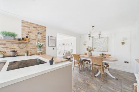 4 bedroom Detached house for sale in Worsley Paddock, Ulceby, DN39