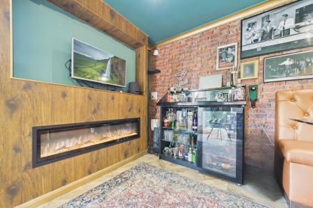 4 bedroom Detached house for sale in Worsley Paddock, Ulceby, DN39