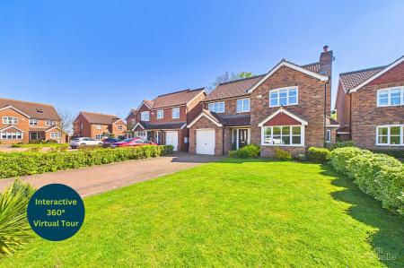 4 bedroom Detached house for sale in Worsley Paddock, Ulceby, DN39