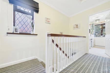 3 bedroom Semi-detached house for sale in Walker Drive, Winterton, DN15