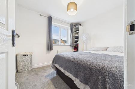 3 bedroom Semi-detached house for sale in Grange View, Winterton, DN15