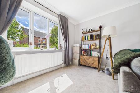 3 bedroom Semi-detached house for sale in Canberra View, Barton-Upon-Humber, DN18
