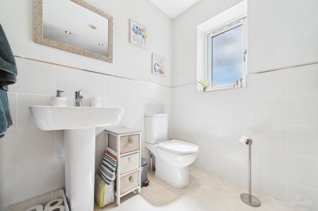3 bedroom Semi-detached house for sale in Canberra View, Barton-Upon-Humber, DN18