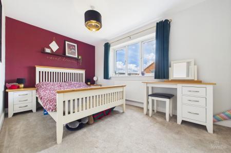 3 bedroom Semi-detached house for sale in Canberra View, Barton-Upon-Humber, DN18