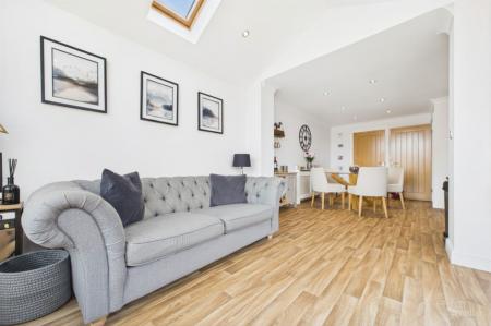 3 bedroom Semi-detached house for sale in Canberra View, Barton-Upon-Humber, DN18