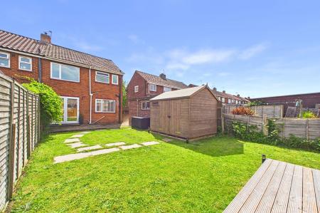 3 bedroom End of terrace house for sale in Millfields, Barton-Upon-Humber, DN18