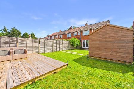 3 bedroom End of terrace house for sale in Millfields, Barton-Upon-Humber, DN18