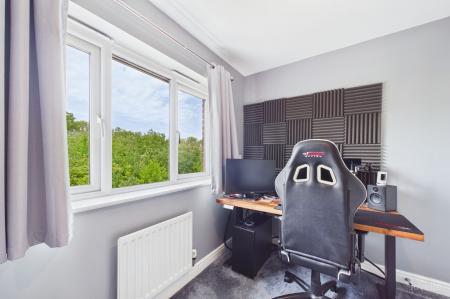 4 bedroom Detached house for sale in Graburn Way, Barton-Upon-Humber, DN18