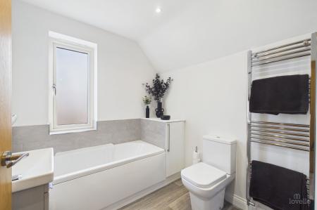 3 bedroom Semi-detached house for sale in Coach Well Gardens, Barton-Upon-Humber, DN18