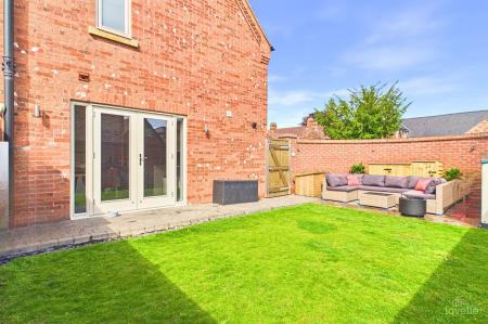 3 bedroom Semi-detached house for sale in Coach Well Gardens, Barton-Upon-Humber, DN18