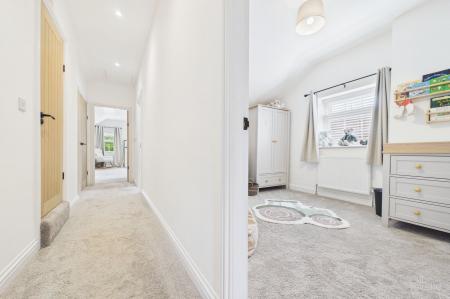4 bedroom Semi-detached house for sale in Low Road, Worlaby, DN20