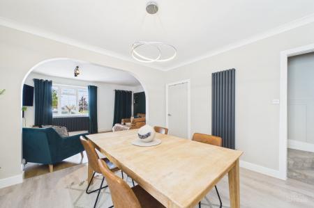 4 bedroom Semi-detached house for sale in Low Road, Worlaby, DN20