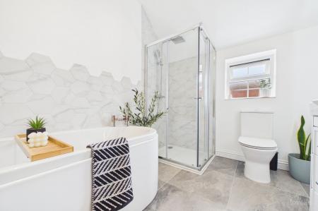 4 bedroom Semi-detached house for sale in Low Road, Worlaby, DN20