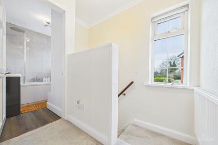 3 bedroom Semi-detached house for sale in Ferry Road, Barrow-Upon-Humber, DN19