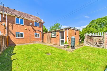 3 bedroom Semi-detached house for sale in Marsh Lane, Barton-Upon-Humber, DN18