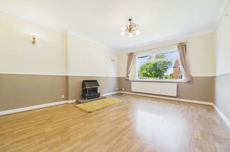 3 bedroom Semi-detached house for sale in Marsh Lane, Barton-Upon-Humber, DN18