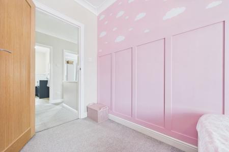 4 bedroom Detached house for sale in Townside, East Halton, DN40