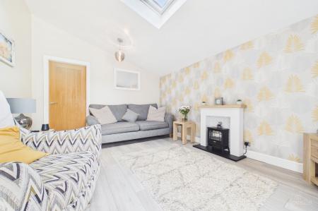 4 bedroom Detached house for sale in Townside, East Halton, DN40