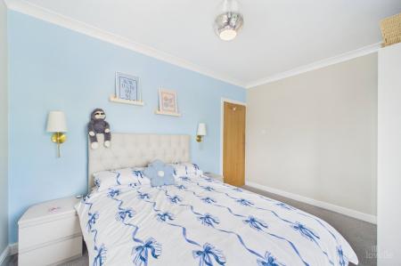 4 bedroom Detached house for sale in Townside, East Halton, DN40