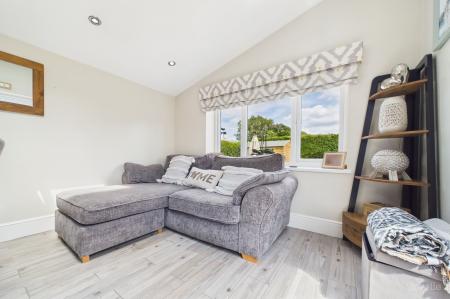 4 bedroom Detached house for sale in Townside, East Halton, DN40