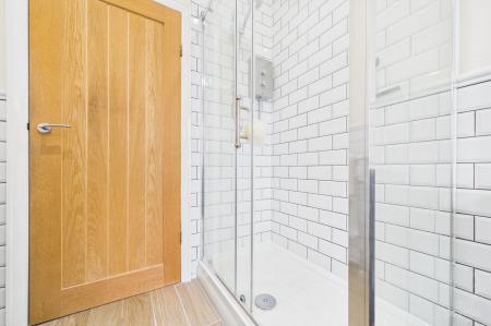4 bedroom Detached house for sale in Townside, East Halton, DN40