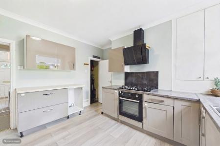 2 bedroom End of terrace house for sale in Pasture Road, Barton-Upon-Humber, North Lincolnshire, DN18