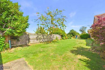 2 bedroom End of terrace house for sale in Pasture Road, Barton-Upon-Humber, North Lincolnshire, DN18