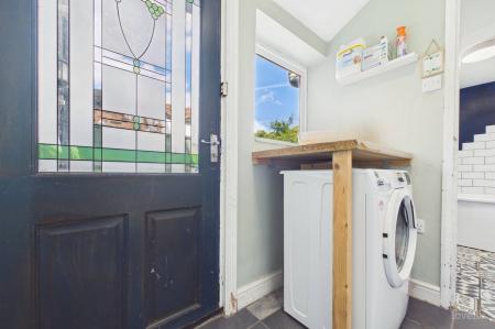 2 bedroom End of terrace house for sale in Pasture Road, Barton-Upon-Humber, North Lincolnshire, DN18