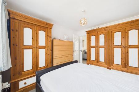 1 bedroom Terraced bungalow for sale in 6 Paddock Rise, Barrow-Upon-Humber, North Lincolnshire, DN19