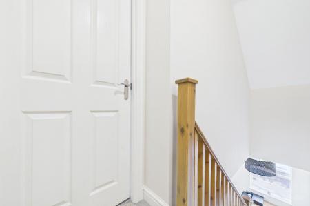 3 bedroom Semi-detached house for sale in Bayleaf Lane, Barton-upon-Humber, North Lincolnshire, DN18