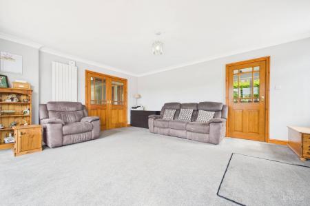 3 bedroom Detached bungalow for sale in Doll Lane, Elsham, Brigg, DN20