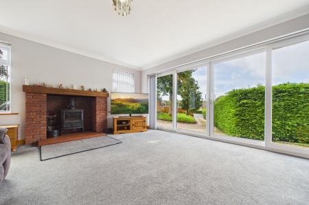 3 bedroom Detached bungalow for sale in Doll Lane, Elsham, Brigg, DN20