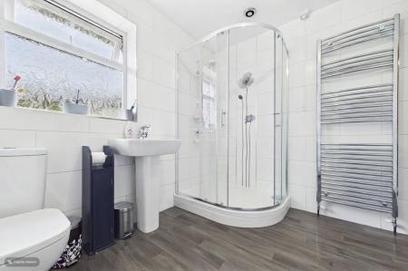 3 bedroom Detached bungalow for sale in Doll Lane, Elsham, Brigg, DN20