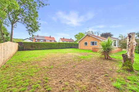 3 bedroom Detached bungalow for sale in Doll Lane, Elsham, Brigg, DN20