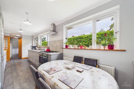 3 bedroom Detached bungalow for sale in Doll Lane, Elsham, Brigg, DN20