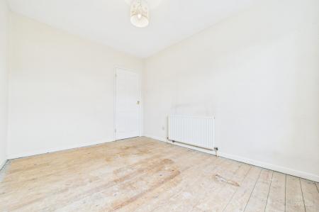 3 bedroom Detached bungalow for sale in East Acridge, Barton-upon-Humber, North Lincolnshire, DN18