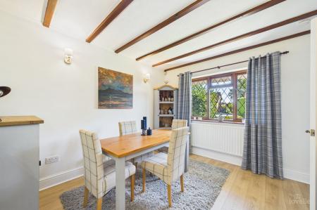 5 bedroom Detached house for sale in Ferry Road, Barrow-upon-Humber, North Lincolnshire, DN19