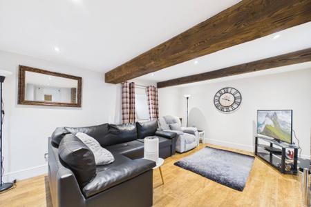 4 bedroom Detached house for sale in Ferry Lane, Winteringham, North Lincolnshire, DN15