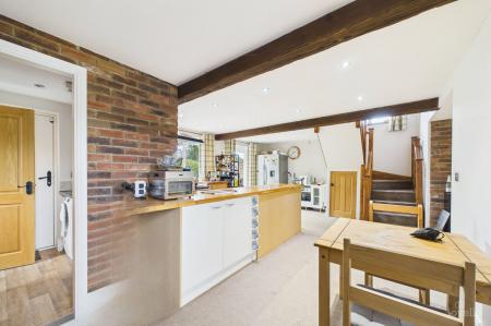 4 bedroom Detached house for sale in Ferry Lane, Winteringham, North Lincolnshire, DN15