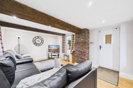 4 bedroom Detached house for sale in Ferry Lane, Winteringham, North Lincolnshire, DN15