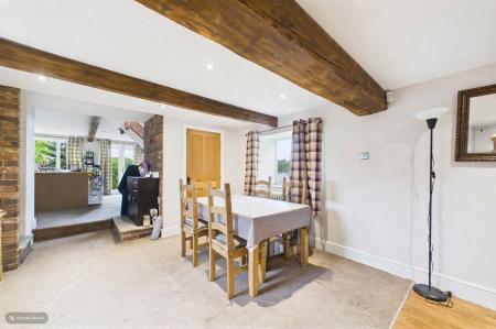 4 bedroom Detached house for sale in Ferry Lane, Winteringham, North Lincolnshire, DN15