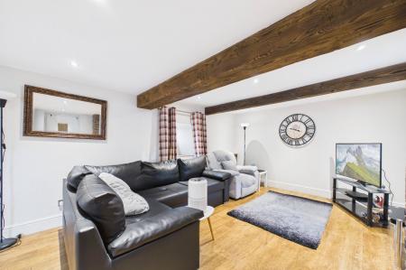 4 bedroom Detached house for sale in Ferry Lane, Winteringham, North Lincolnshire, DN15