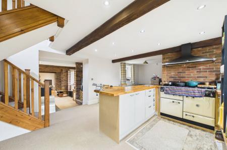 4 bedroom Detached house for sale in Ferry Lane, Winteringham, North Lincolnshire, DN15