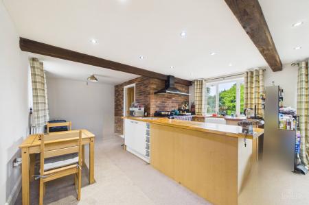 4 bedroom Detached house for sale in Ferry Lane, Winteringham, North Lincolnshire, DN15