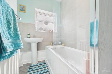 2 bedroom Terraced House for sale in Newport, Barton-upon-Humber, North Lincolnshire, DN18