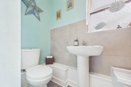 2 bedroom Terraced House for sale in Newport, Barton-upon-Humber, North Lincolnshire, DN18