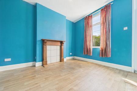 2 bedroom End of terrace house for sale in Temperance Villas - Barrow Road, New Holland, North Lincolnshire, DN19
