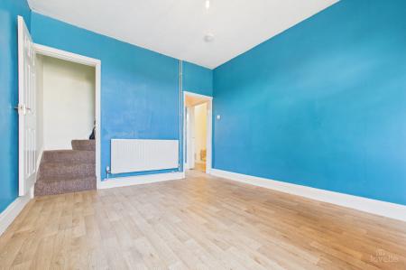 2 bedroom End of terrace house for sale in Temperance Villas - Barrow Road, New Holland, North Lincolnshire, DN19