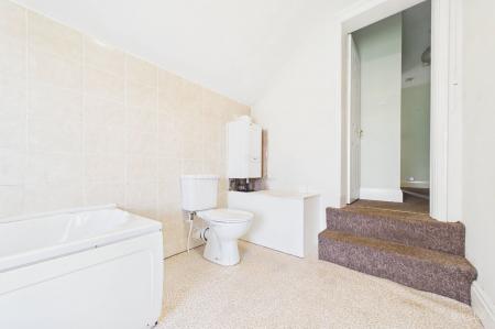 2 bedroom End of terrace house for sale in Temperance Villas - Barrow Road, New Holland, North Lincolnshire, DN19